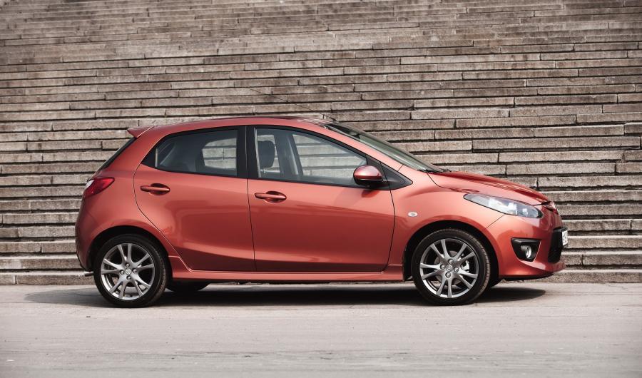  Mazda2 2010 года  (фото 82 из 183)